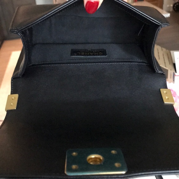 ❤️Sold❤️ Chanel le boy bag black antique gold - Picture 7 of 8